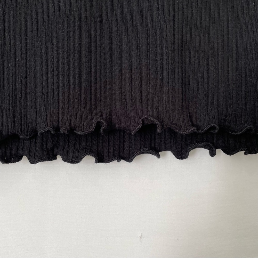 Size medium. Dark black. - Picture 4 of 7